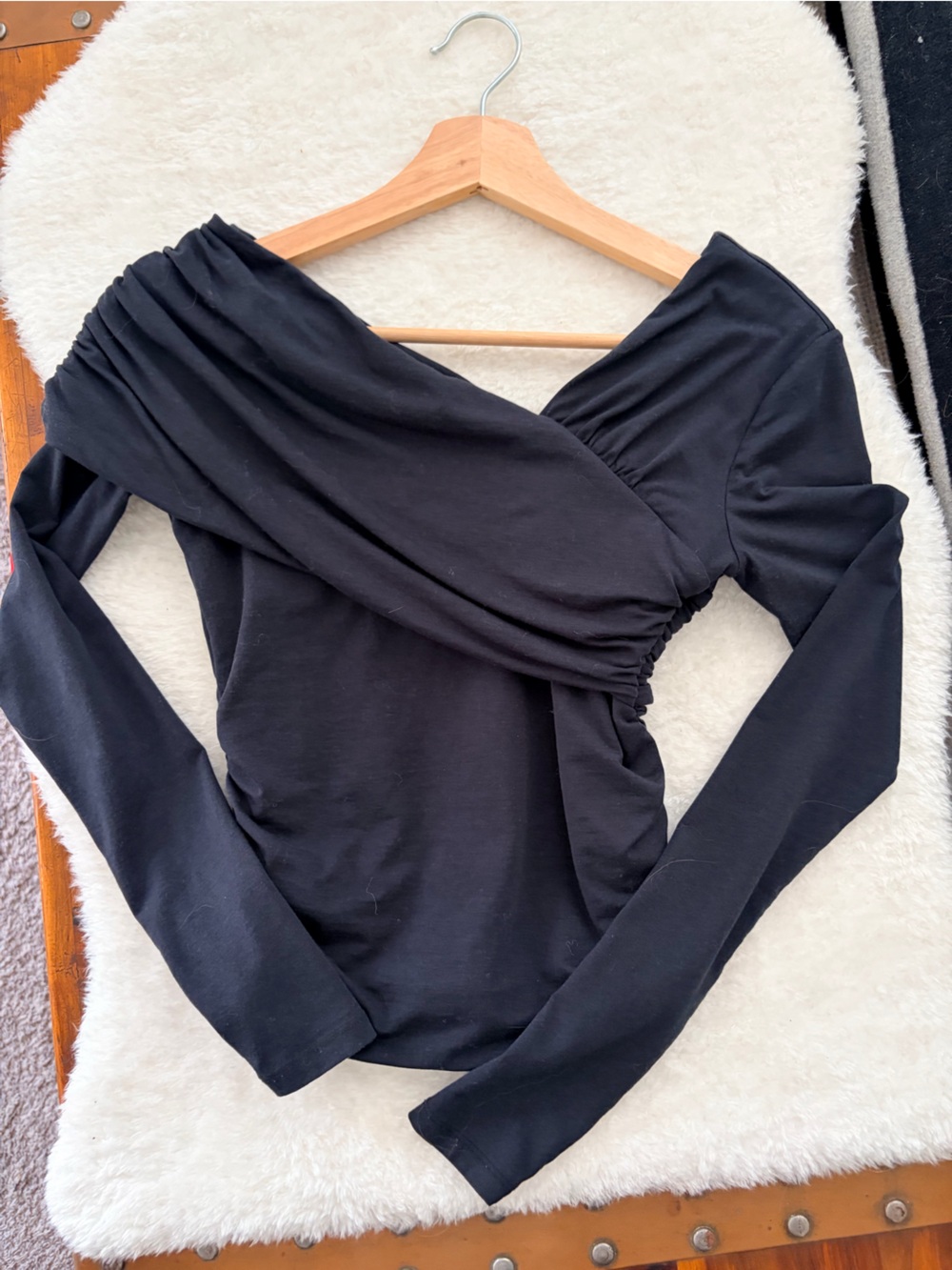 Abercrombie & Fitch Black Off-Shoulder asymmetrical neckline Top, Size XS